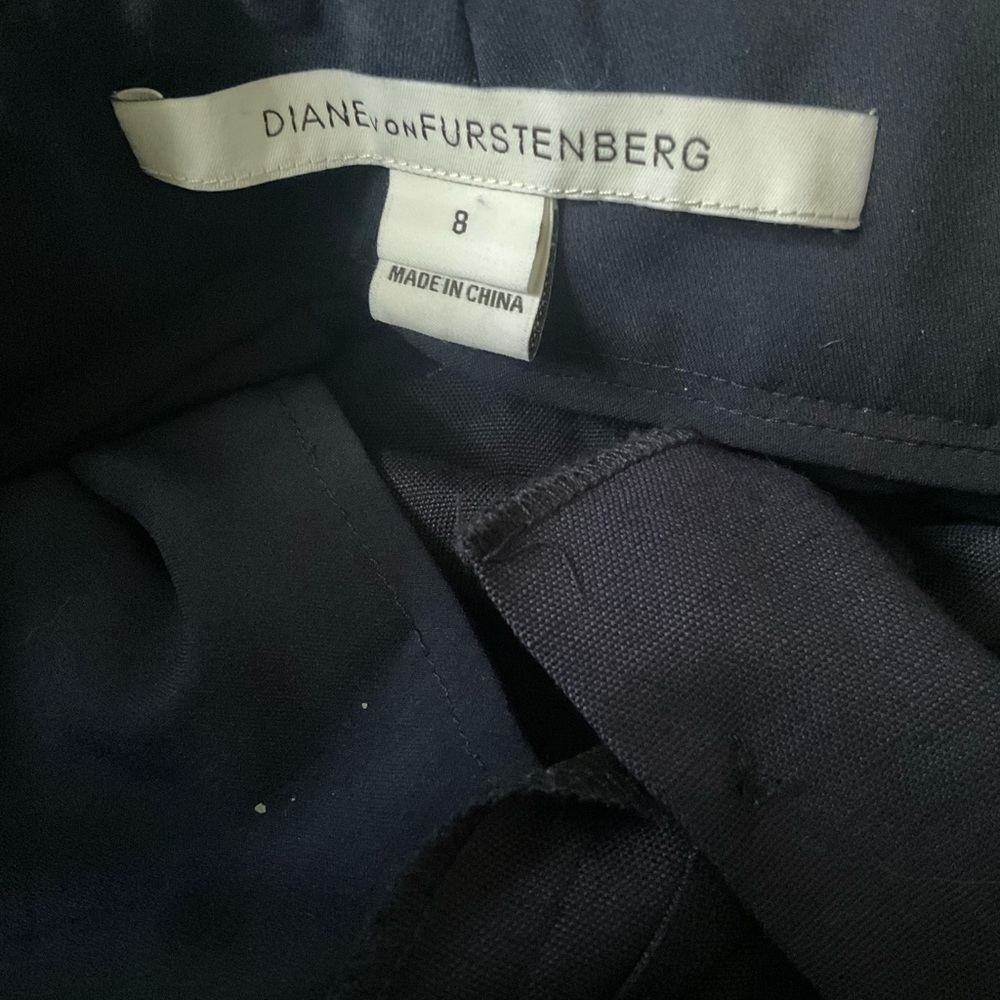 “DIANE VON FURSTENBERG” Navy Blue Straight Leg Dress Pants - Picture 2 of 10